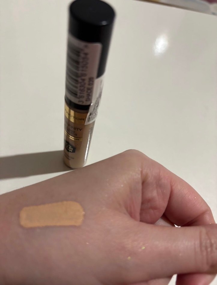 Max Factor Facefinity All Day Concealer Kapatıcı - Görsel 3