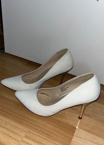 39 Beden beyaz Renk Beyaz Yılan Desenli Stiletto Topuklu Kadın Ayakkabı