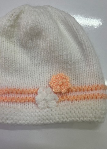 Nakışlı Beyaz Örgü Çocuk Bere - Görsel 3