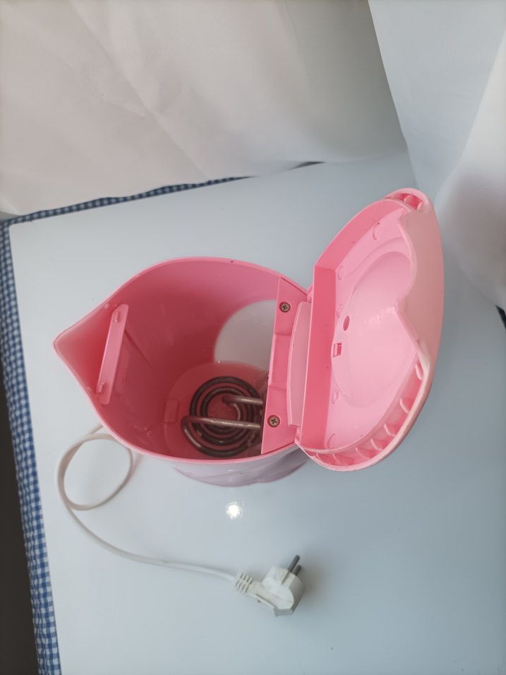 Pembe Renkli Elektrikli Su Isıtıcı - Görsel 2