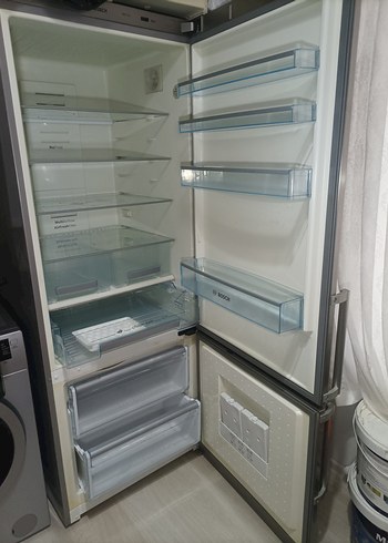 Gri Renkli Modern Buzdolabı - Görsel 2