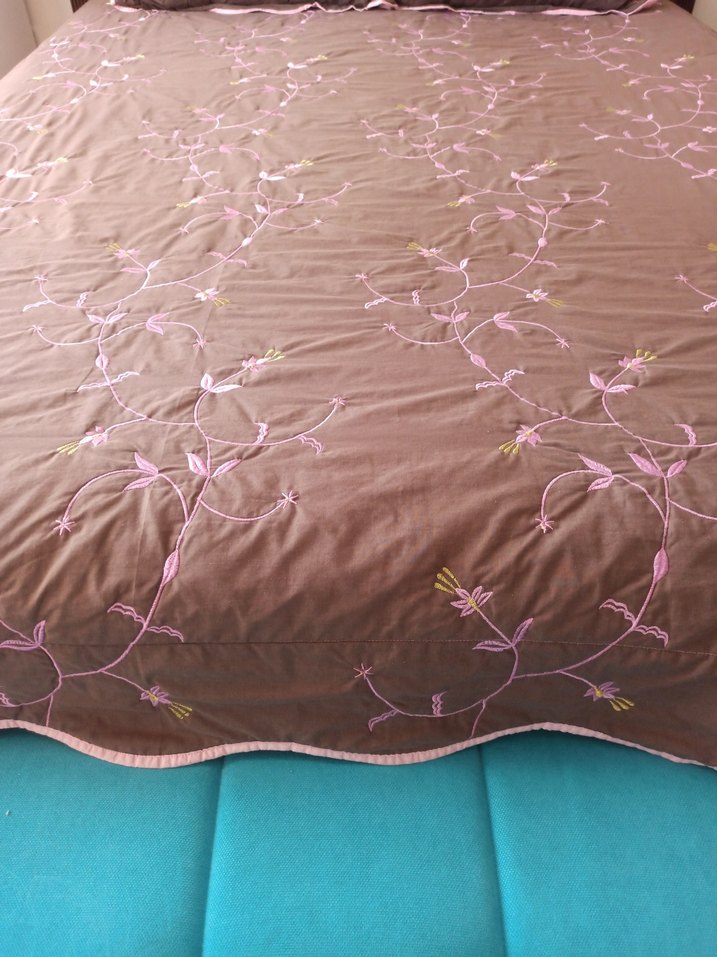 Nakışlı Pike Takımı - Görsel 3