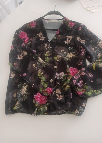 Çiçek Desenli V Yaka Uzun Kollu Bohem Bluz - Görsel 3