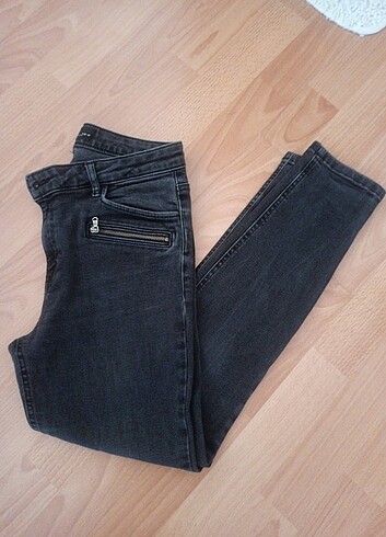 LC Waikiki jeans