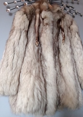 Uzun Kollu Bej Kadın Suni Kürk - Görsel 2