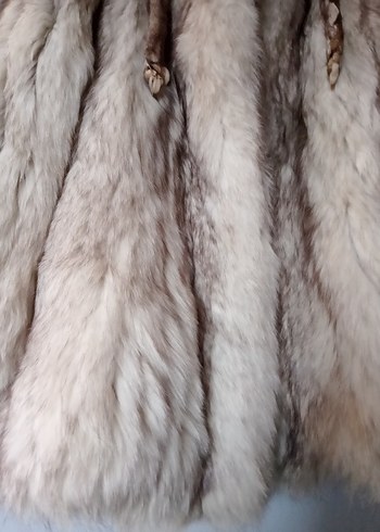 Uzun Kollu Bej Kadın Suni Kürk - Görsel 3