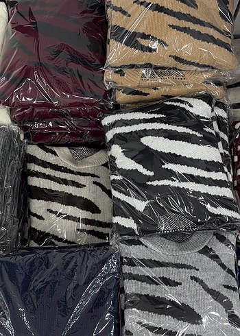 Diğer Bordo Zebra Desenli Kadın Kazak