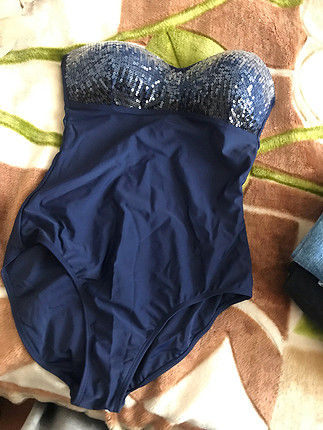 Lacivert taşlı mayo
