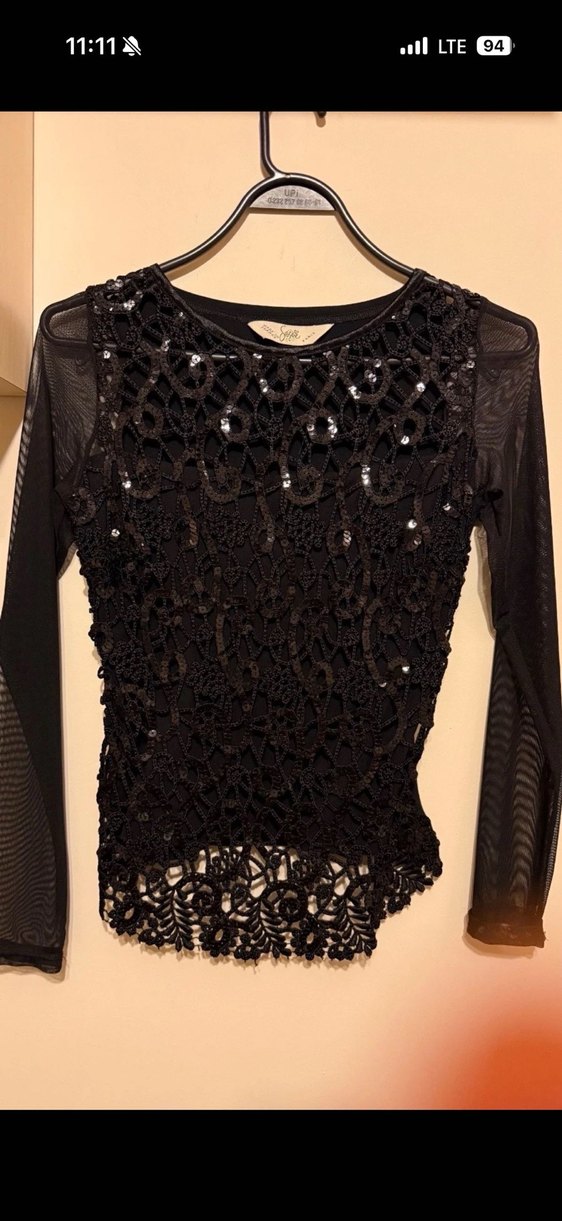 Dantel İşlemeli Siyah Uzun Kollu Bluz - Görsel 3