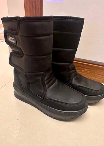 Siyah Çocuk Kar Botu - Görsel 3