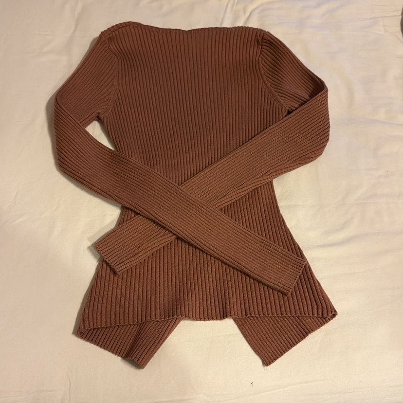 Kahverengi V Yaka Örgü Kadın Kazak - Görsel 3