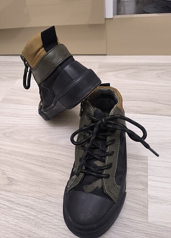 Zara çoçuk bot - Görsel 7