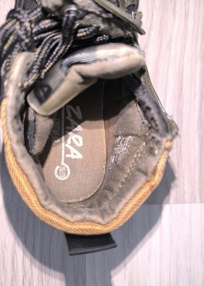 Zara çoçuk bot - Görsel 3