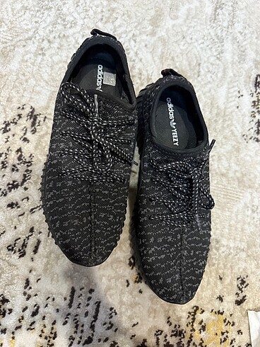Adidas spor ayakkabı