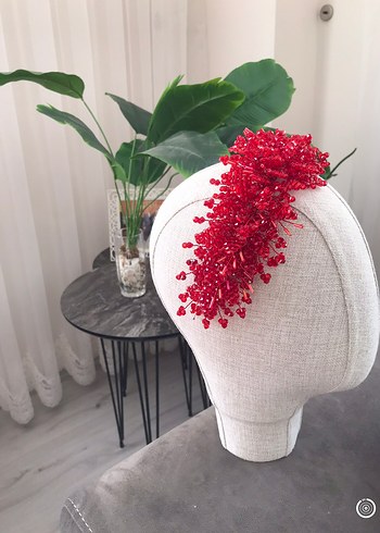 Accessorize Kırmızı Boncuklu Saç Aksesuarı