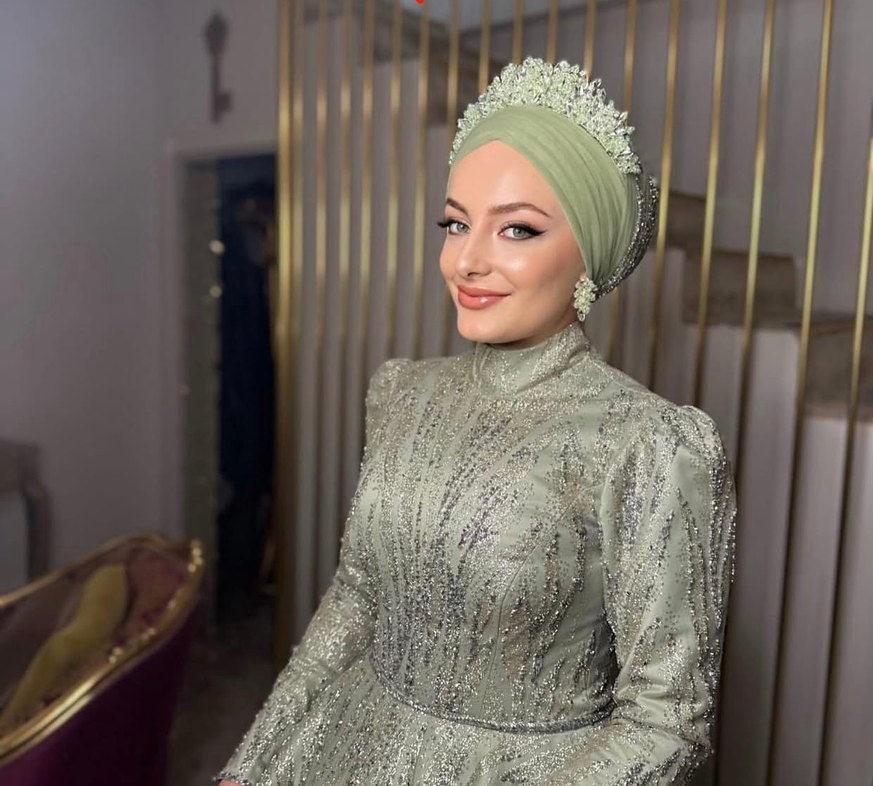 Yeşil Payetli Bohem Gelin Tacı ve Küpe Seti - Görsel 2