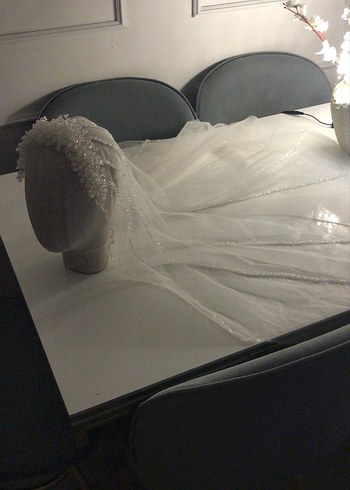 Beyaz Drapeli Bohem Gelin Duvağı ve taç - Görsel 4