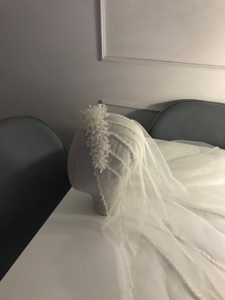 Beyaz Drapeli Bohem Gelin Duvağı ve taç - Görsel 2