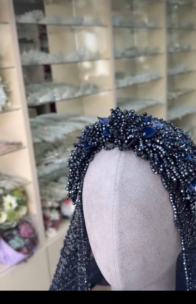 Boncuk İşlemeli Lacivert Örgü Saç Aksesuarı - Görsel 2