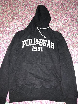 p&b sweatshirt