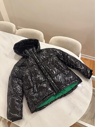 Zara mont