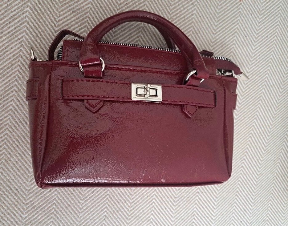 Burgundy Parlak Deri tokalı Kadın Çanta - Görsel 3
