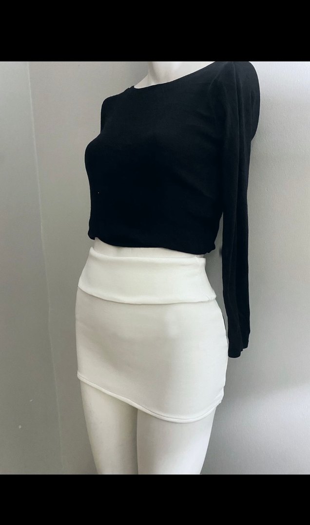 Beyaz şortlu Mini Etek - Görsel 2