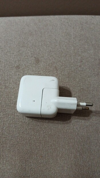 Adaptör