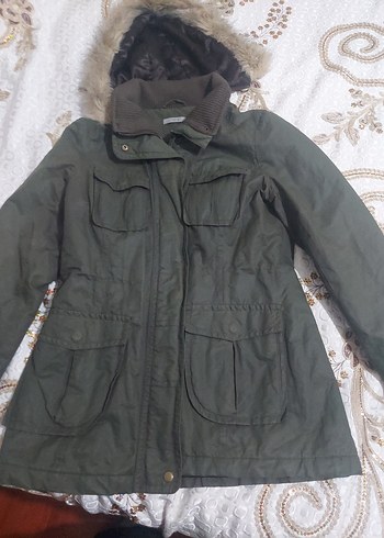 Kürk Detaylı Kapüşonlu Kadın Kaban - Görsel 2