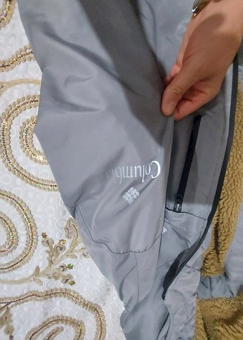 Gri Kapüşonlu Uzun Kollu Erkek Mont - Görsel 7