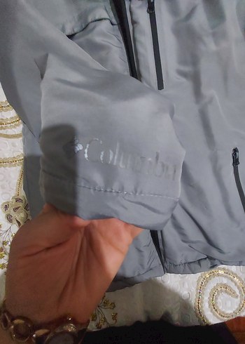 Gri Kapüşonlu Uzun Kollu Erkek Mont - Görsel 2