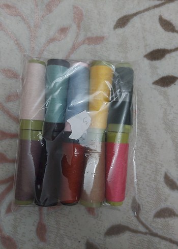 Çeşitli Renklerde Nakış İplik Seti - Görsel 7