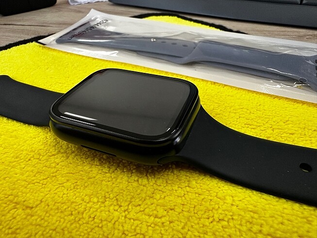Beden Apple Watch 8 Midnight 45mm GPS