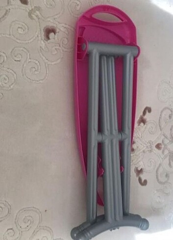  Beden Kız çocuk ütü masası 