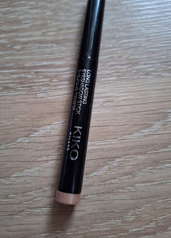 Kiko stick far ve pudra
