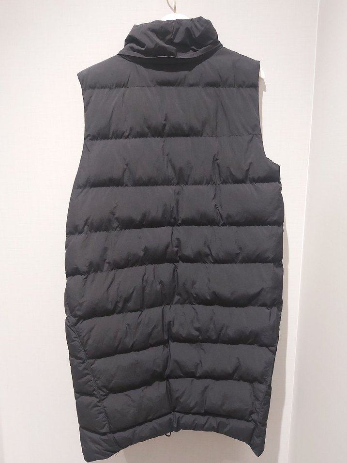 Siyah Fermuarlı Kadın Yelek - Görsel 3