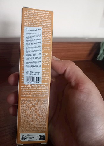 Yves Rocher SPF 50+ Matlaştırıcı Yüz Kremi 40 ml - Görsel 2