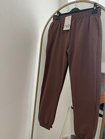 Zara etiketli alt