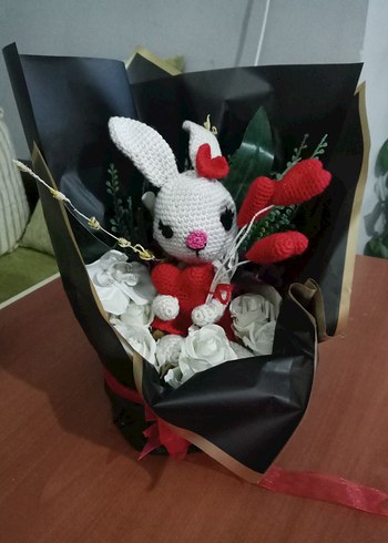 Sevgililer günü Örgü Tavşan Sepeti - Görsel 3