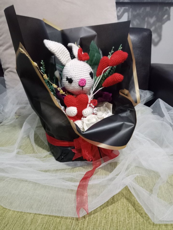 Sevgililer günü Örgü Tavşan Sepeti - Görsel 2