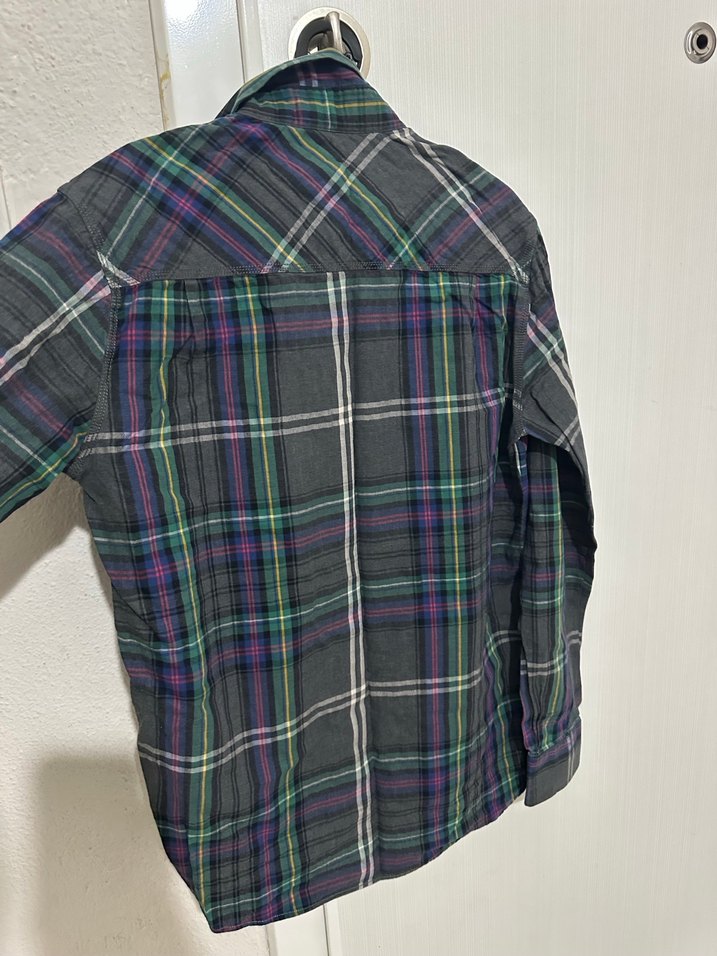 Gri Düğmeli Uzun Kollu Erkek Gömlek - Görsel 3