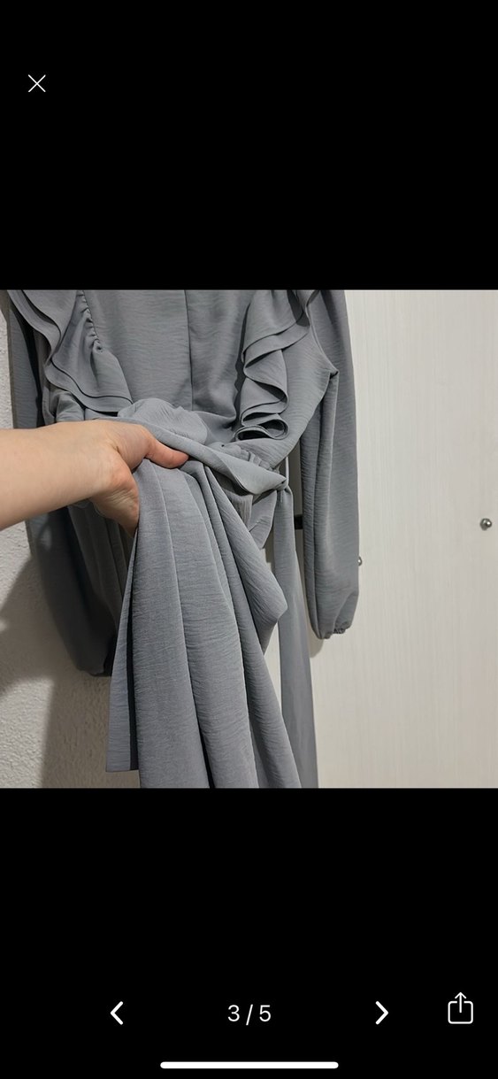 Gri Uzun Kollu Fırfırlı Keten Elbise - Görsel 3