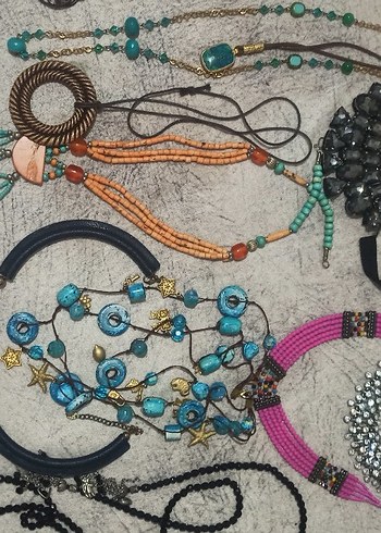 Renkli Turkuaz Boncuklu Uzun Bohem Kolye - Görsel 3