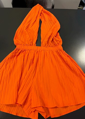 Kadın Turuncu Drapeli Mini Tulum - Görsel 3