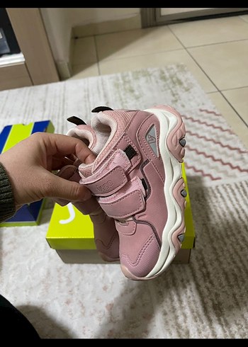 27 Beden Kız Çocuk Pembe vicco bot