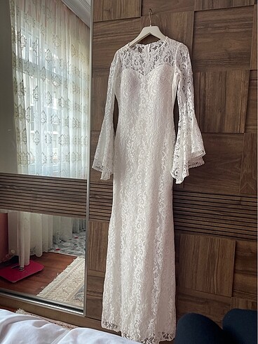 Diğer nikah elbisesi