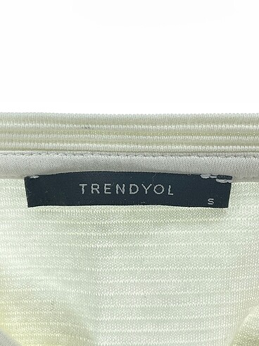 s Beden beyaz Renk Trendyol & Milla Kazak / Triko %70 İndirimli.