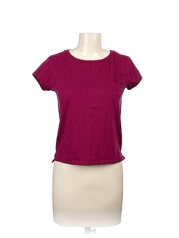 Koton T-shirt %70 İndirimli.