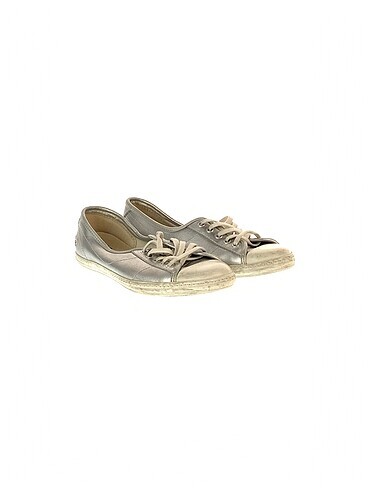 Lacoste Lacoste Babet %70 İndirimli.