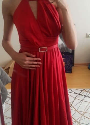 s Beden Kıyafet Sepeti Kırmızı Elbise 